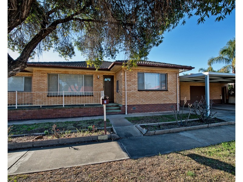 2 Wilkins Grove, Swan Hill VIC 3585