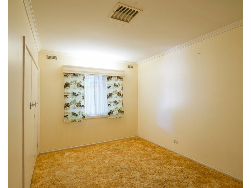 2 Wilkins Grove, Swan Hill VIC 3585