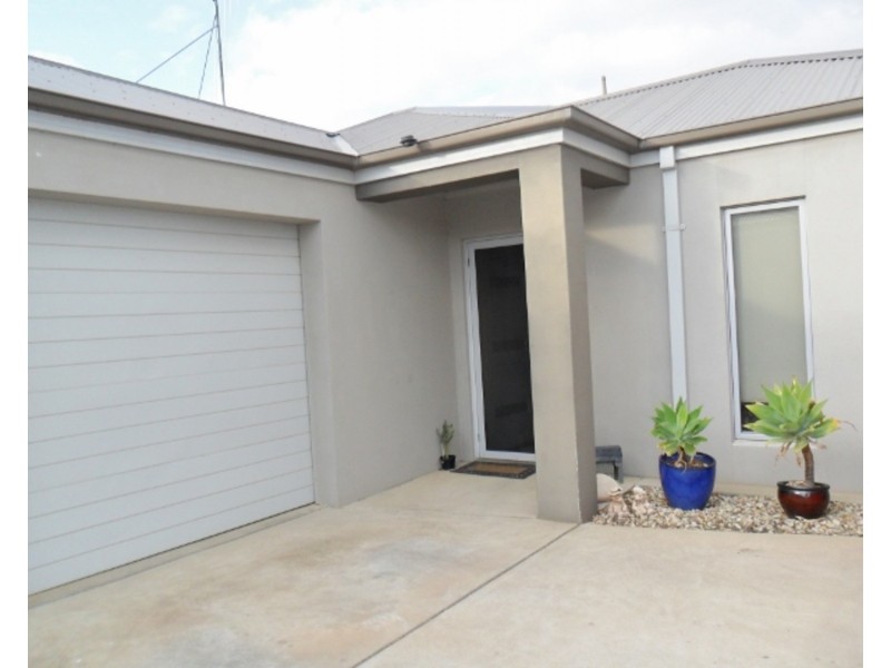 3/21 Murlong Street, Swan Hill VIC 3585