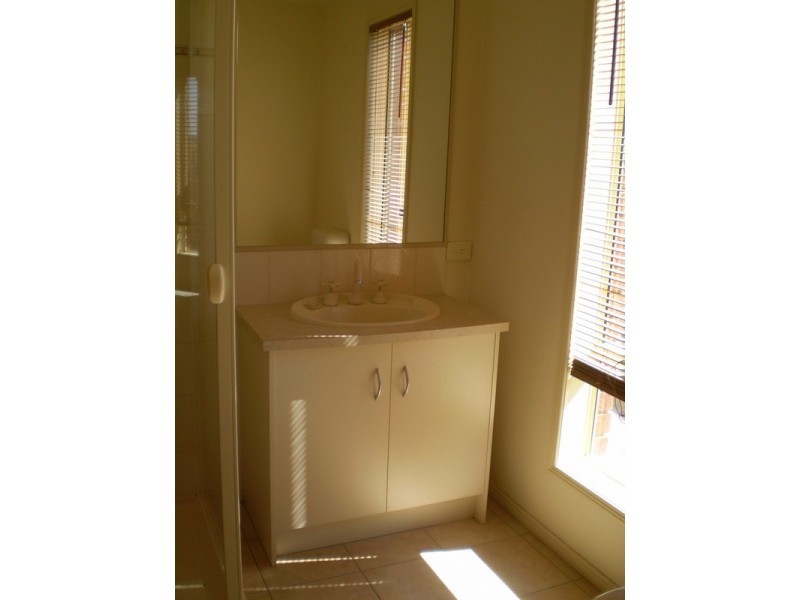 4 Lisa Court, Swan Hill VIC 3585