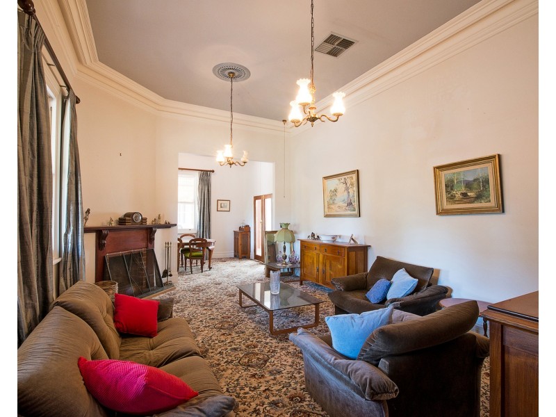 345 Beveridge Street, Swan Hill VIC 3585