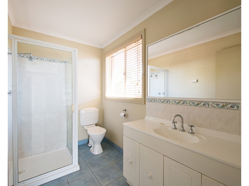 15 Adams Road, Swan Hill VIC 3585