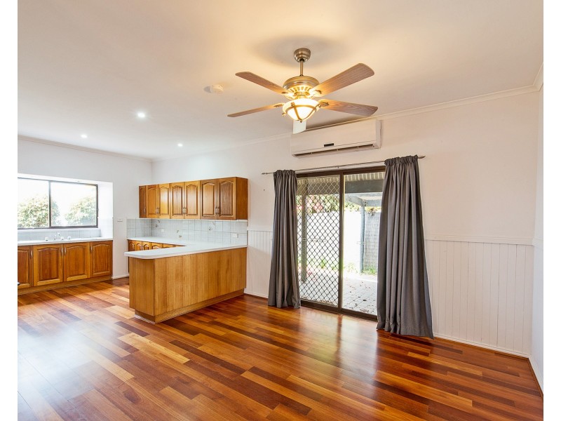 137 Lakeside Drive, Lake Boga VIC 3584