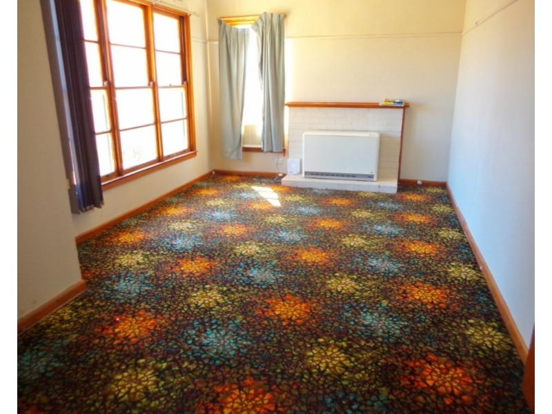 5 Murrull Avenue, Swan Hill VIC 3585