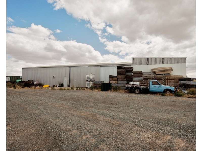 167  Lake Boga Ultima Road, Lake Boga VIC 3584