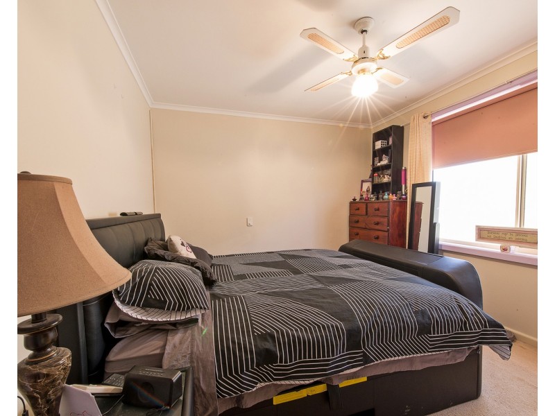 173 Stradbroke Avenue, Swan Hill VIC 3585