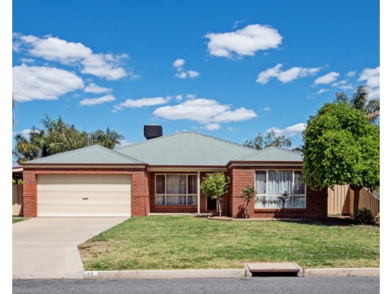 15 Adams Road, Swan Hill VIC 3585