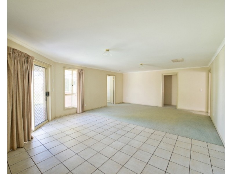 15 Adams Road, Swan Hill VIC 3585