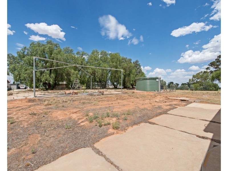 41 High Street, Piangil VIC 3597