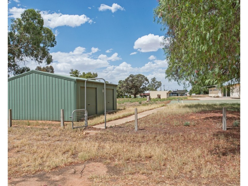 41 High Street, Piangil VIC 3597