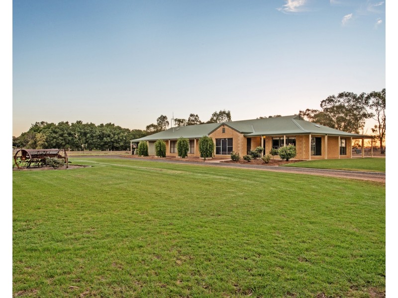 110 Yana Street, Swan Hill VIC 3585