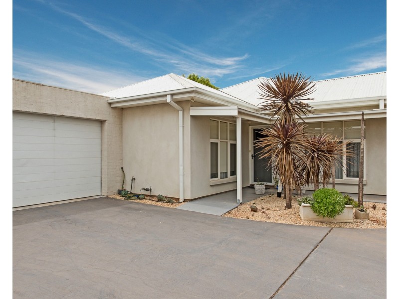 2/463 Campbell Street, Swan Hill VIC 3585