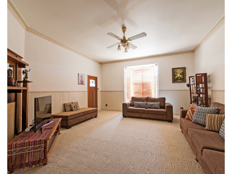 45 Marraboor Street, Lake Boga VIC 3584