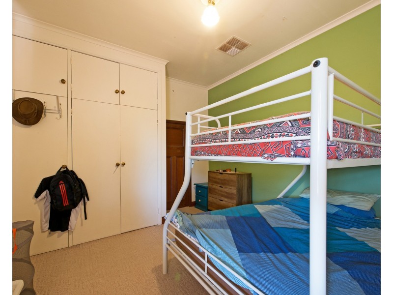 45 Marraboor Street, Lake Boga VIC 3584