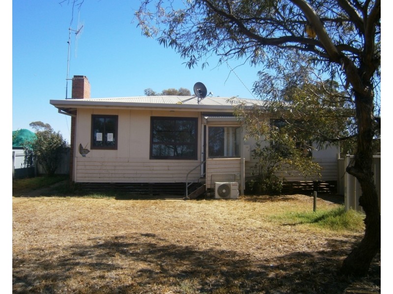 2 Lauer Crescent, Nyah West VIC 3595