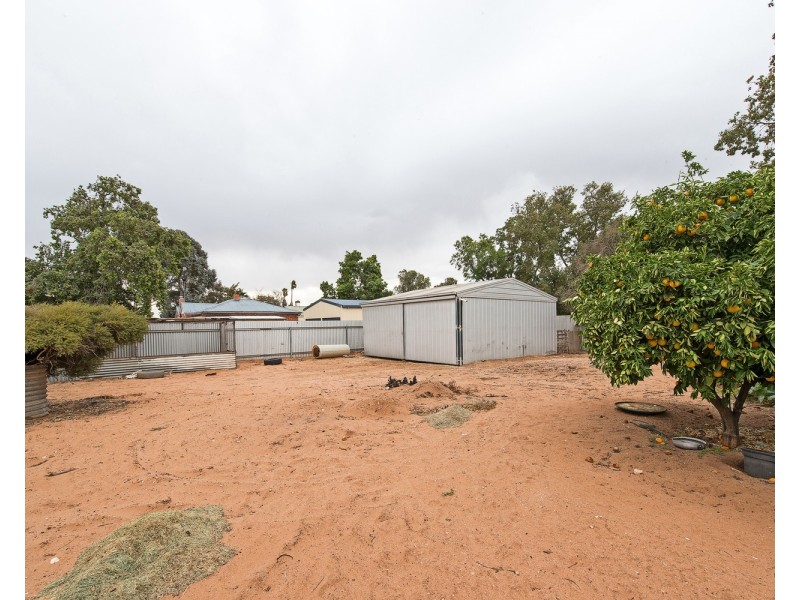 20 Allan Street, Nyah West VIC 3595