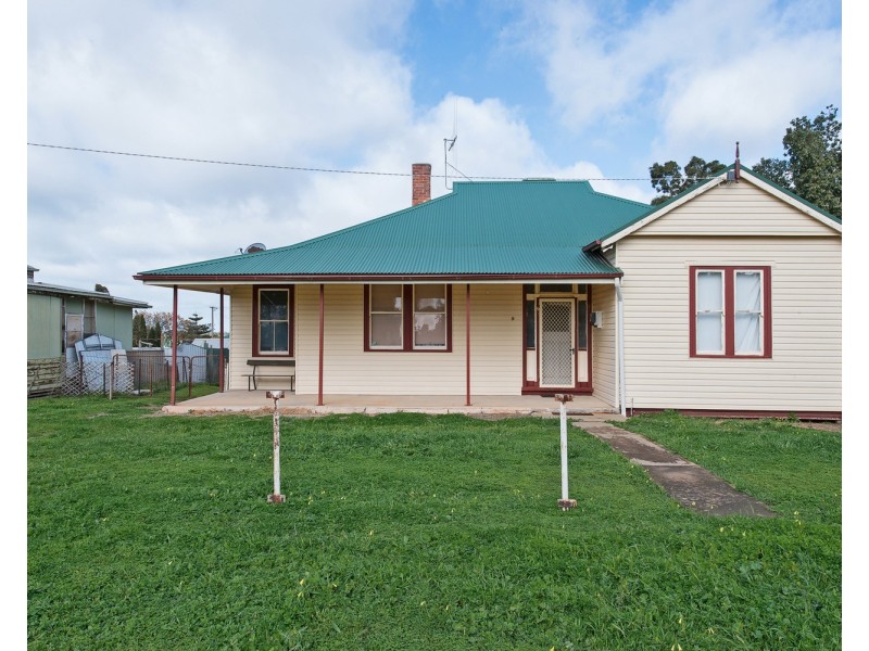 9 Allan Street, Nyah West VIC 3595
