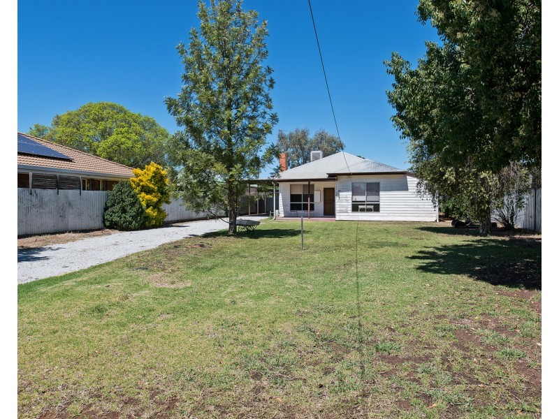 53 Wattie Street, Swan Hill VIC 3585
