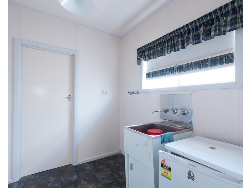 22 Douglas Avenue, Swan Hill VIC 3585