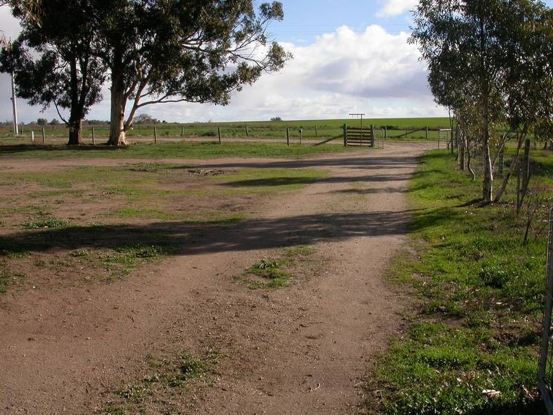 272 Speewa Punt Road, Tyntynder VIC 3586