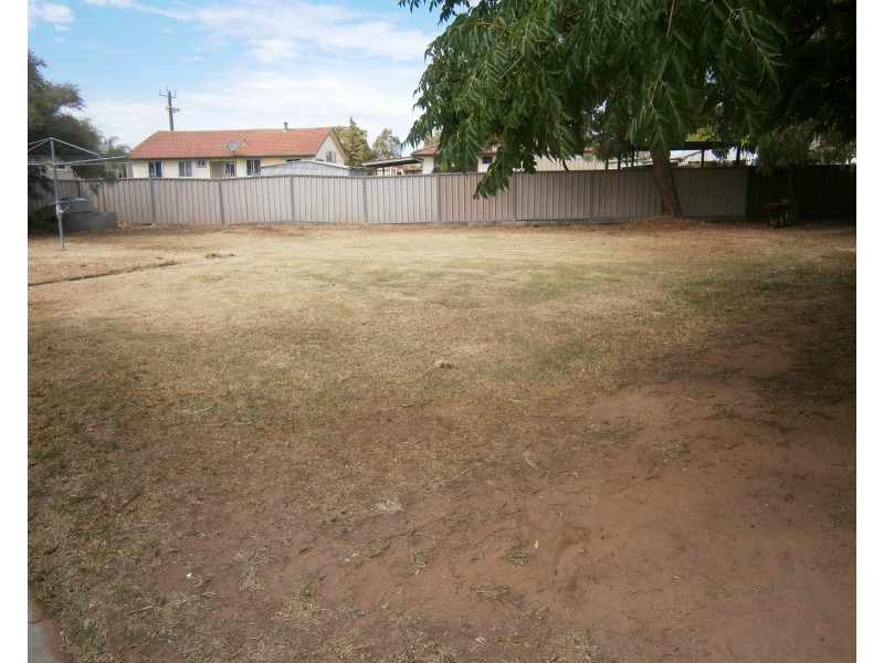 11 Eyre Court, Swan Hill VIC 3585