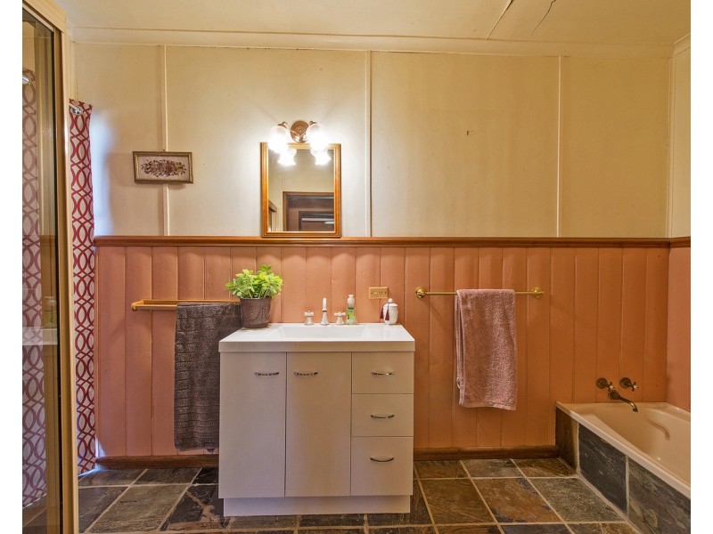 114 Lake Boga Ultima Road, Lake Boga VIC 3584