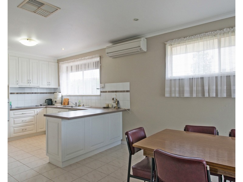 12 Parnee Street, Swan Hill VIC 3585