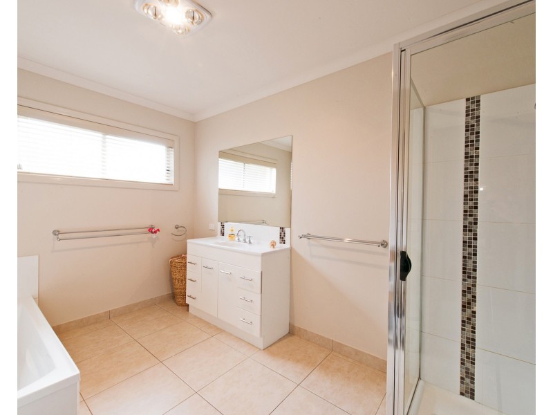 13 Notting Road, Swan Hill VIC 3585