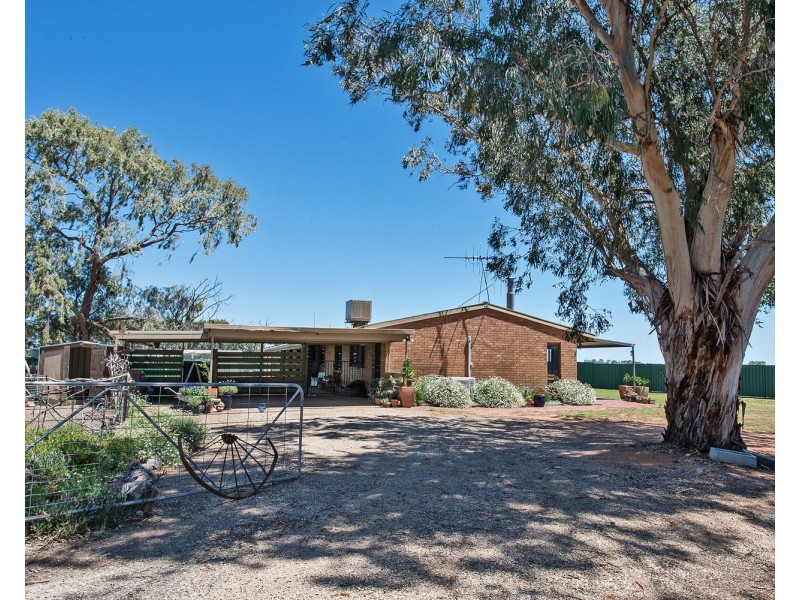 633a Murraydale Road, Swan Hill VIC 3585