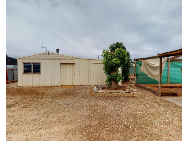 36 Naretha Street, Swan Hill VIC 3585