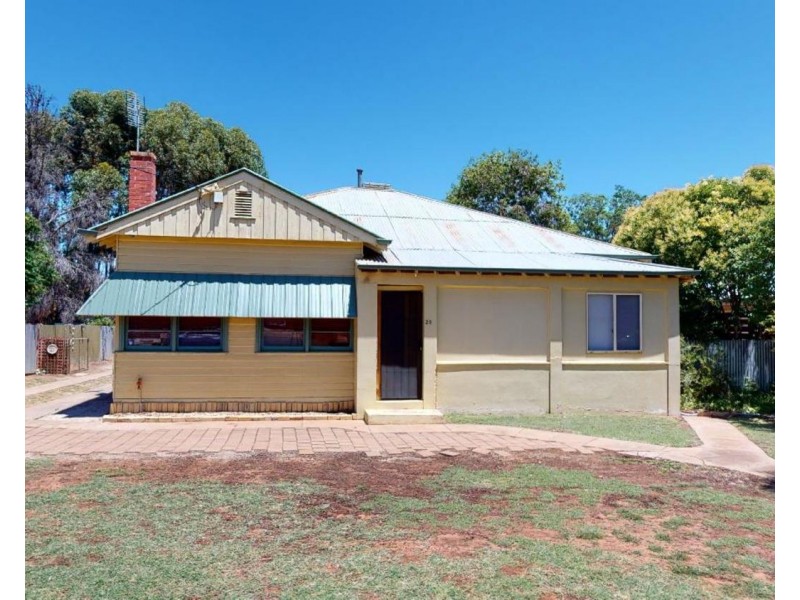 20 Chisholm Street, Swan Hill VIC 3585