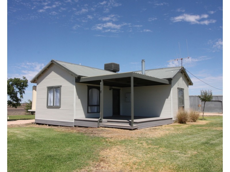 70 Eagles Lane, Koraleigh NSW 2735