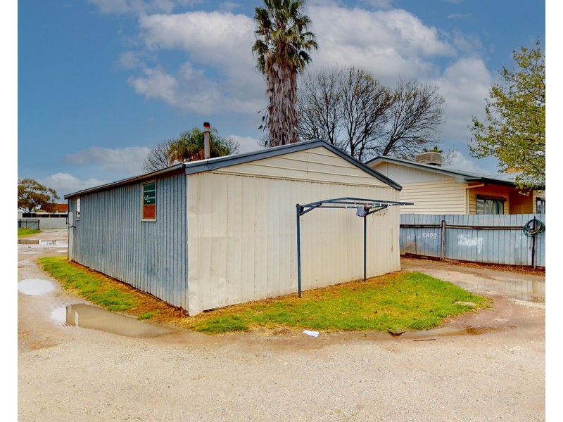 115 Market Street, Balranald NSW 2715