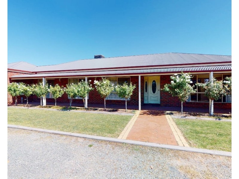 317 River Road, Nyah VIC 3594