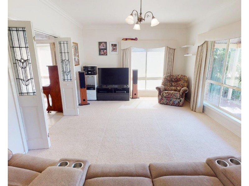 317 River Road, Nyah VIC 3594