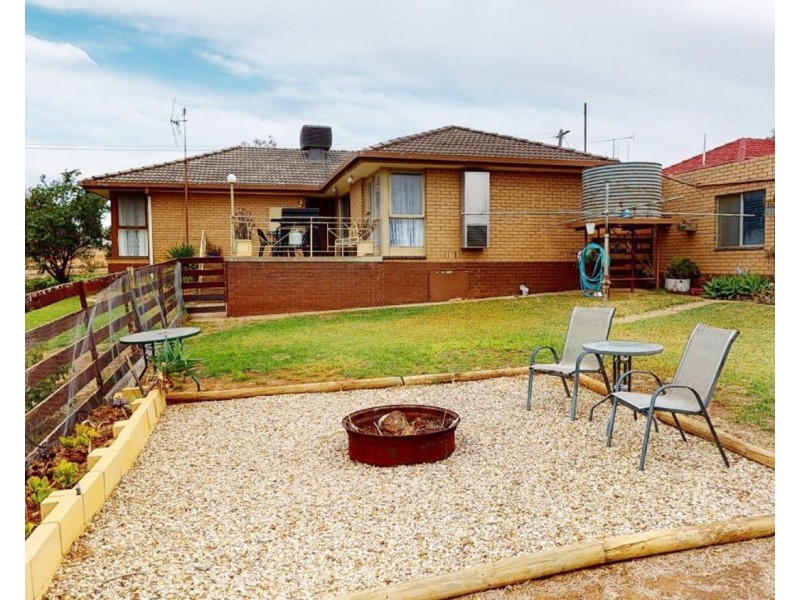 7 Hayes Hill Road, Nyah VIC 3594