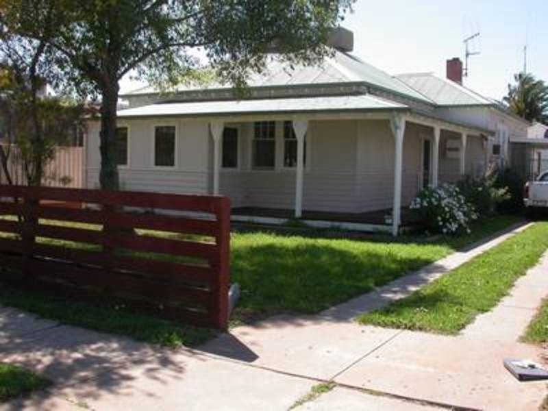 21 High Street, Swan Hill VIC 3585