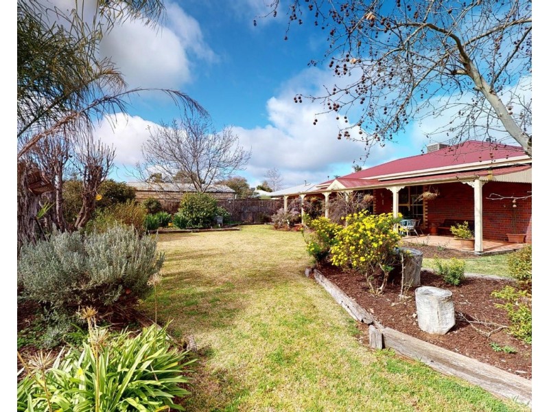 50 Burton Street, Swan Hill VIC 3585
