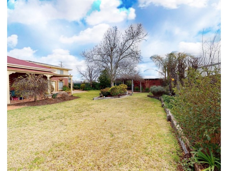 50 Burton Street, Swan Hill VIC 3585