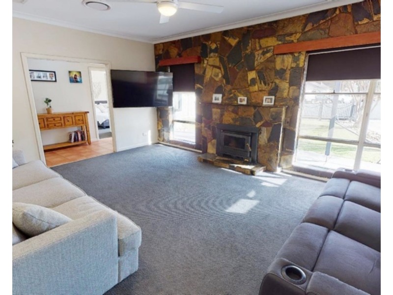2 Garden Court, Swan Hill VIC 3585