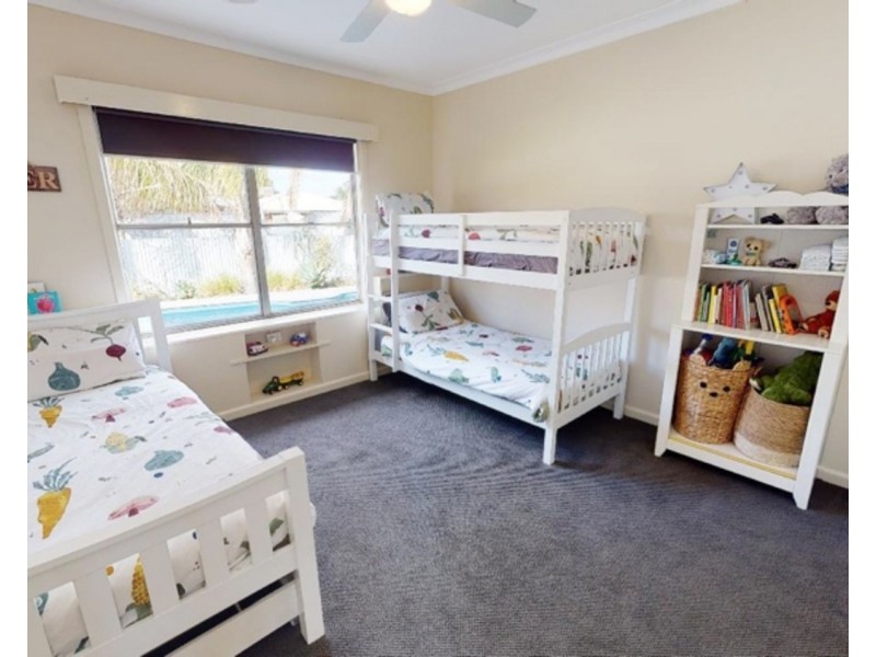 2 Garden Court, Swan Hill VIC 3585