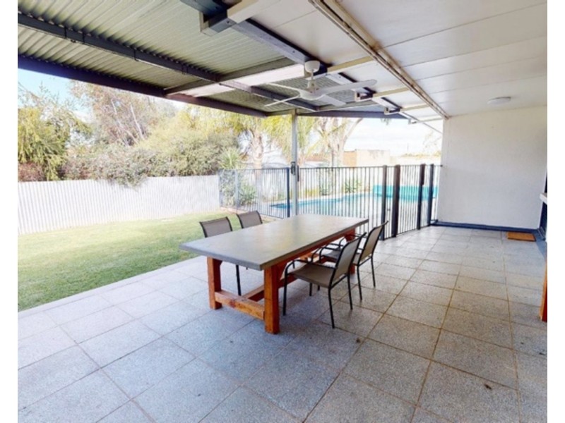 2 Garden Court, Swan Hill VIC 3585