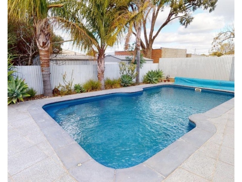 2 Garden Court, Swan Hill VIC 3585