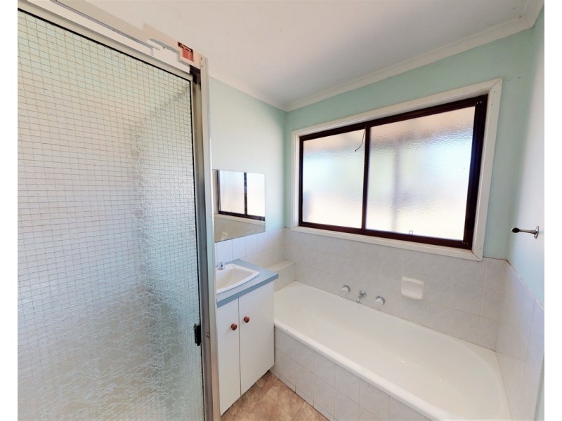 11 Station Street, Piangil VIC 3597