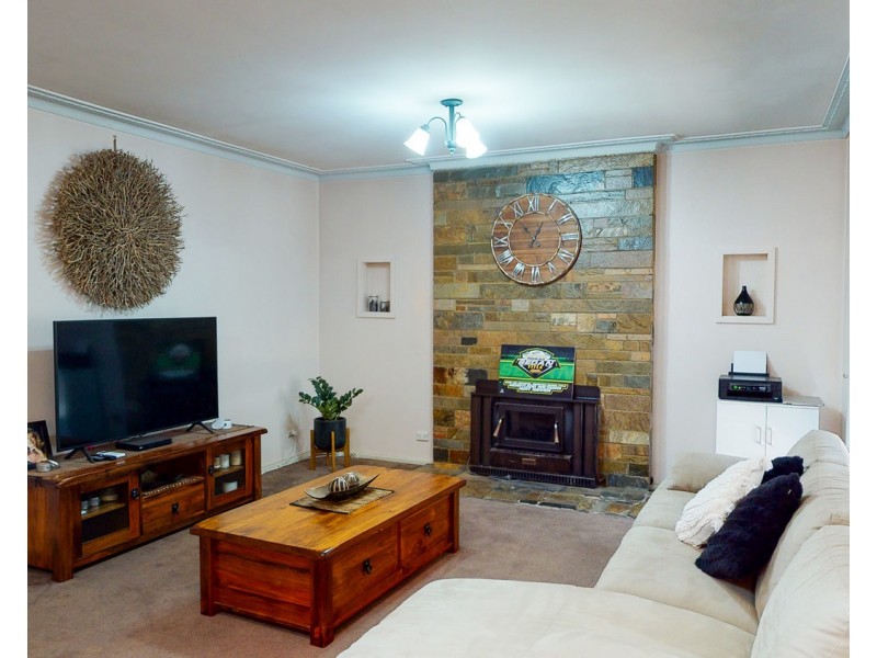 22 Douglas Avenue, Swan Hill VIC 3585