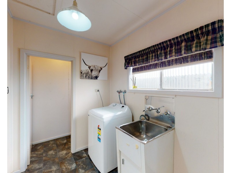 22 Douglas Avenue, Swan Hill VIC 3585