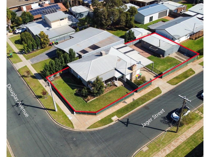 22 Douglas Avenue, Swan Hill VIC 3585