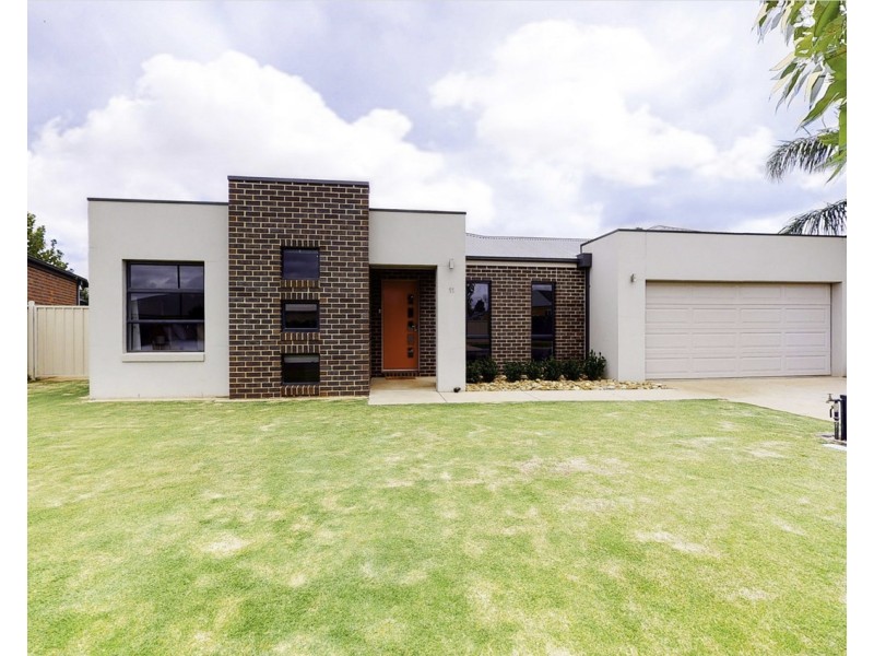 11 Manna Street, Swan Hill VIC 3585