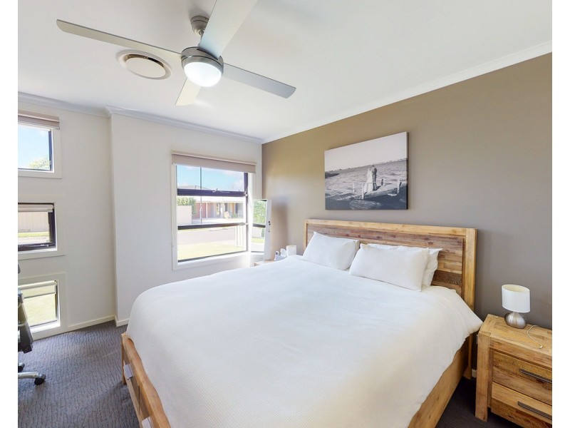 11 Manna Street, Swan Hill VIC 3585