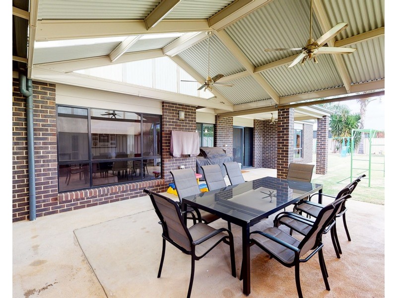 11 Manna Street, Swan Hill VIC 3585